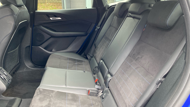 BMW 2 Series 220i MHT M Sport 5dr DCT Petrol Hatchback